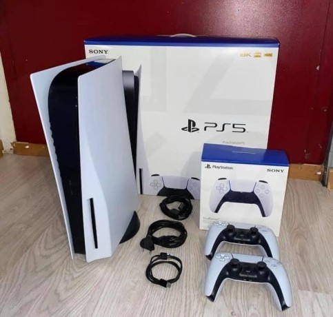 en-vente-sony-playstation-ps5-digital-edition-avec-manette-supplementaire-livraison-possible-big-1