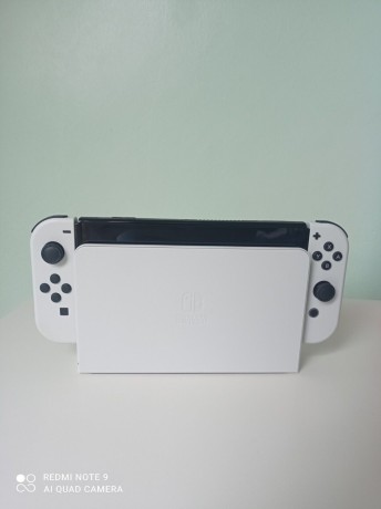 nintendo-switch-modele-oled-heg-001-console-portable-64go-blanc-jeux-big-2