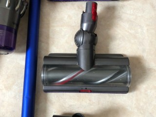 dyson-v11-extra-aspirateur-balai-100-original