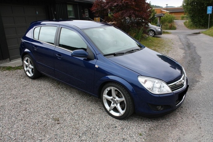 opel-astra-19-cdti-150-cosmo-berline-5-p-big-0