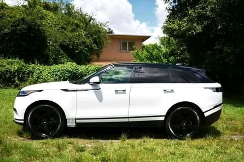 luxueuse-voiture-range-rover-evoque-p250-big-3