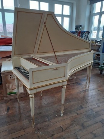 clavecin-de-style-flamand-big-0