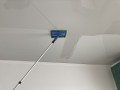 nettoyage-plafond-tendu-service-pro-pour-les-finitions-brillant-mat-satine-small-3