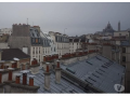 tres-calme-studio-sur-deux-niveau-vue-sacre-coeur-small-0