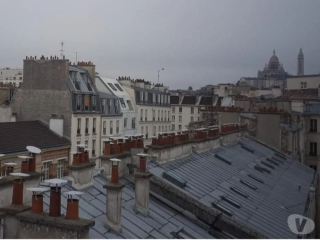 tres-calme-studio-sur-deux-niveau-vue-sacre-coeur