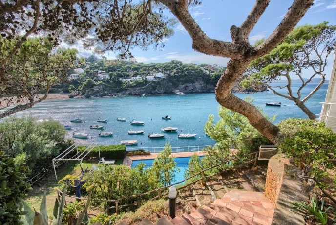 villa-en-bord-de-mer-5-chambres-begur-gerone-costa-brava-big-1