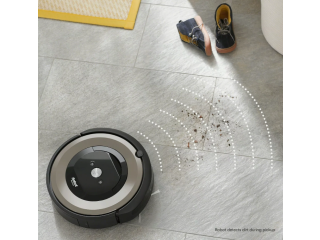 L'aspirateur robot Roomba e6