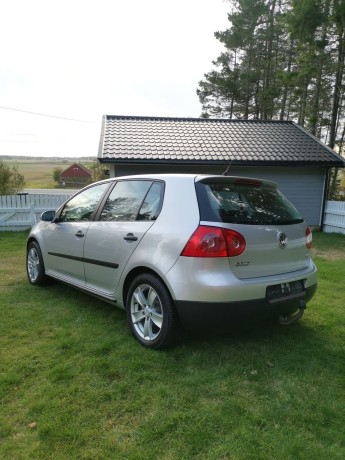 volkswagen-golf-19-tdi-big-1