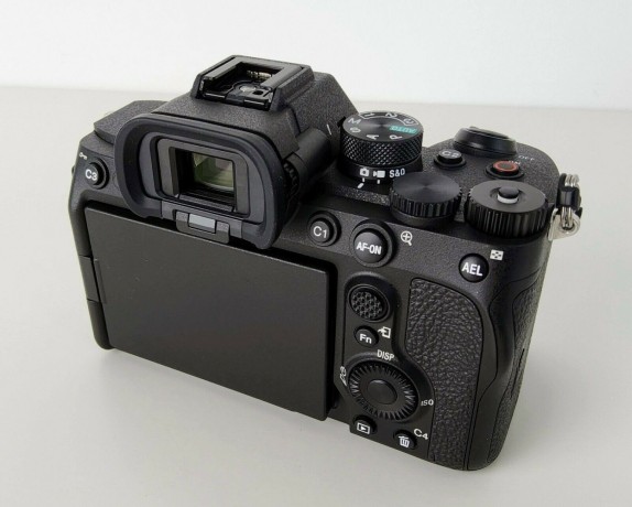 sony-a7-iv-quasi-neuf-big-2